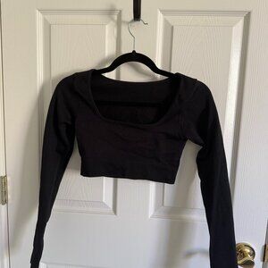 athletic longsleeve